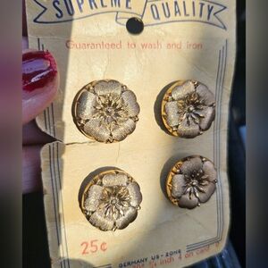 ANTIQUE GERMANY US Zone Gold Buttons, X4 Gold Flower Buttons